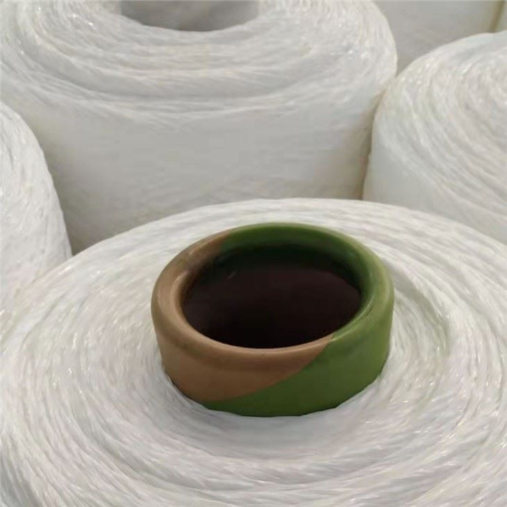 Artificial Grass Yarn/ Turf Silk White Grass Fiber